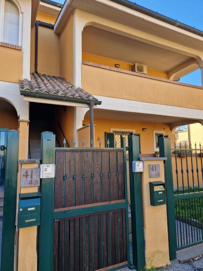 Casa Elsa Palidoro Exterior foto
